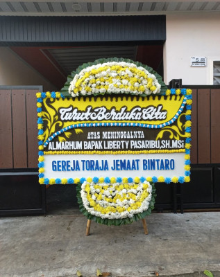 Papan Bunga Duka di Air Majunto